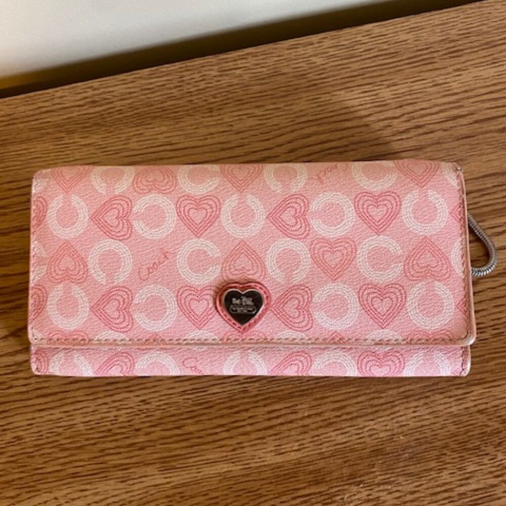 Coach Slim Envelope Crossbody Wallet Style